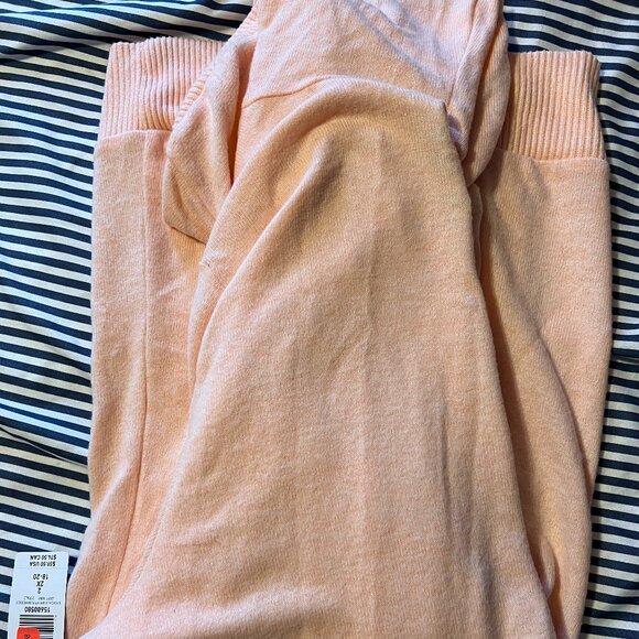 BNWT Torrid Peach cardigan. Super Soft. Size 2 - Picture 1 of 5